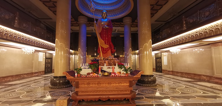 骨灰存放架的智能化就看兩個要素，操作是否簡單？管理變得方便？