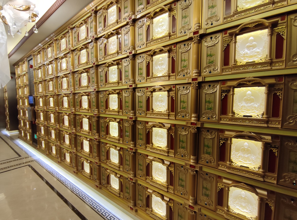 骨灰存放架萬佛墻和寺院里的萬佛墻有哪些區別？